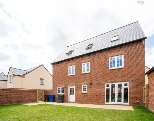 Ev, 5 Yatak Odası, Mikrodalga