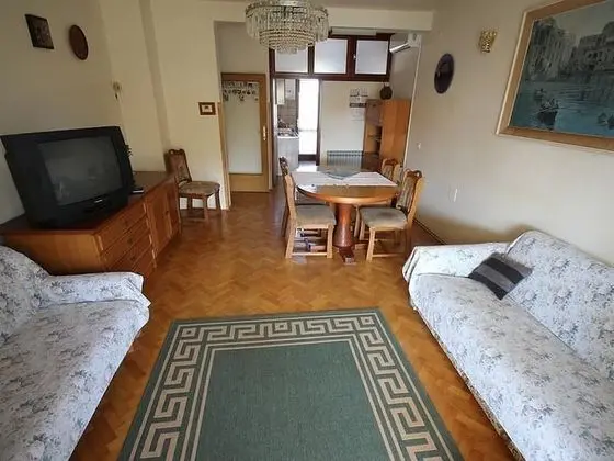Apart Daire, 2 Yatak Odası, Balkon