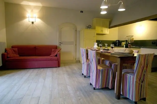 Apart Daire, 2 Yatak Odası, Şömine