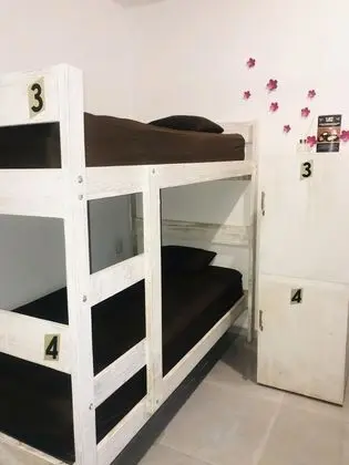 Ortak Ranzalı Oda, 1 Yatak Odası, Buzdolabı