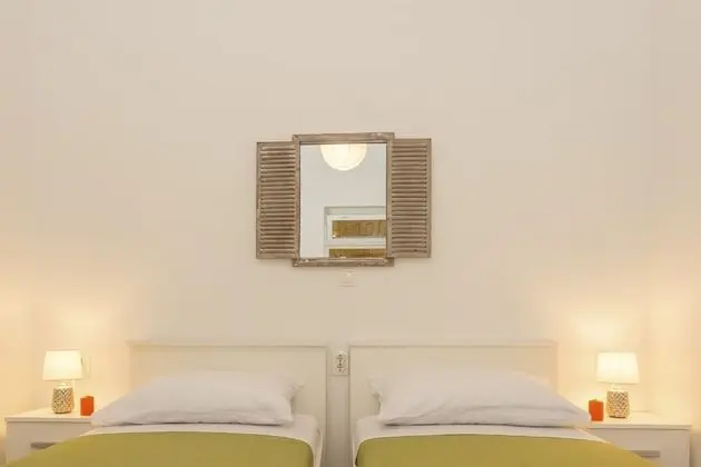 Apart Daire, 2 Tek Kişilik Yatak