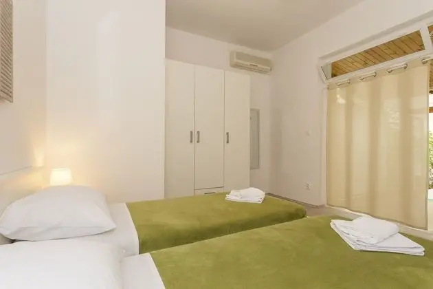 Apart Daire, 2 Tek Kişilik Yatak