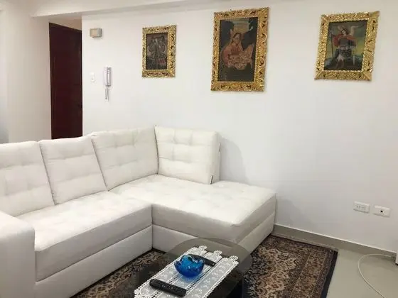 Apart Daire, 2 Yatak Odası, Sigara İçilmez