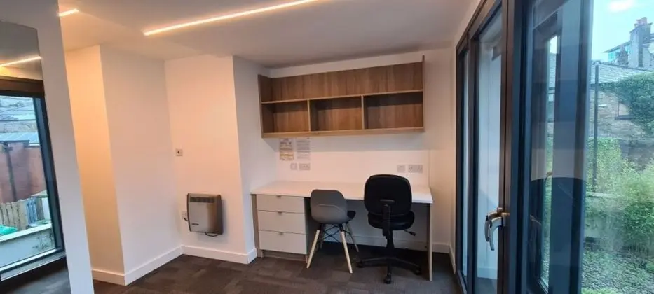 Deluxe Büyük Yataklı Tek Kişilik Oda