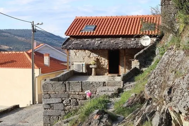 Kulübe, 2 Yatak Odası, Şömine