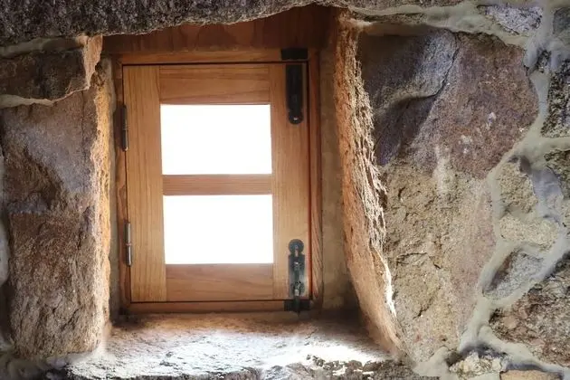 Kulübe, 2 Yatak Odası, Şömine