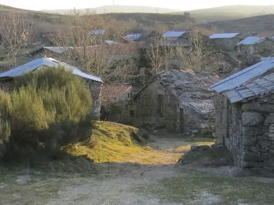 Kulübe, 2 Yatak Odası, Şömine