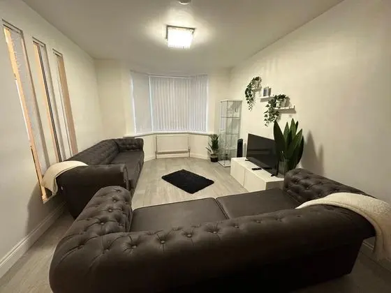 Ev (3 Bedrooms)