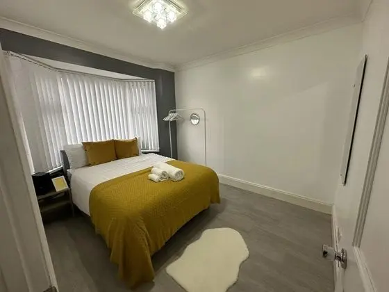 Ev (3 Bedrooms)