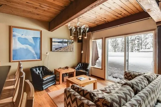 Ev, Birden Çok Yatak, Balkon, Dağ Manzaralı