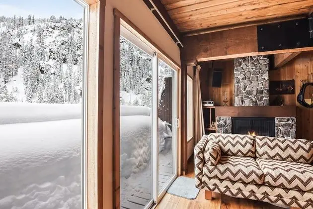 Ev, Birden Çok Yatak, Balkon, Dağ Manzaralı