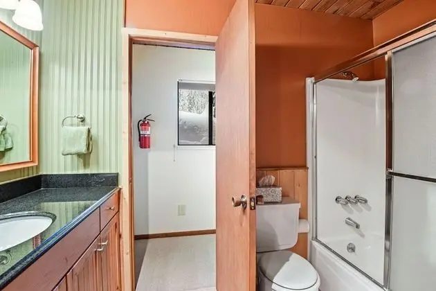 Ev, Birden Çok Yatak, Balkon, Dağ Manzaralı