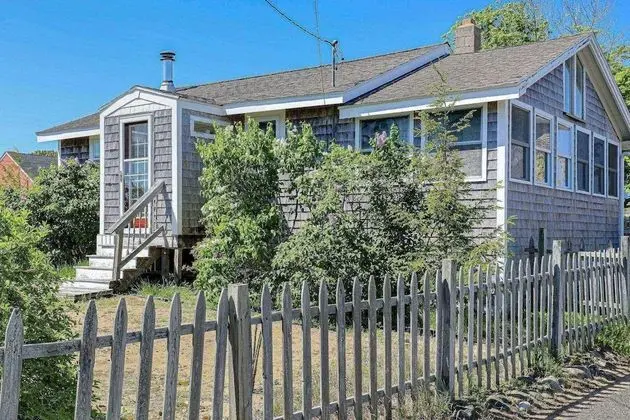 Ev (Comfy Cottage)
