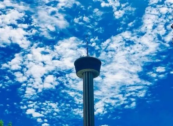 Ev