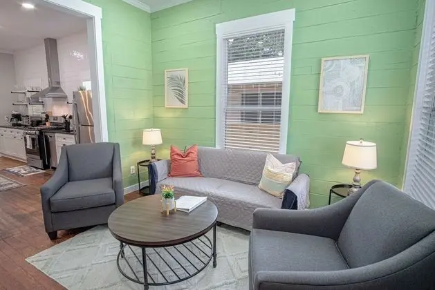 Ev (2 Bedrooms)