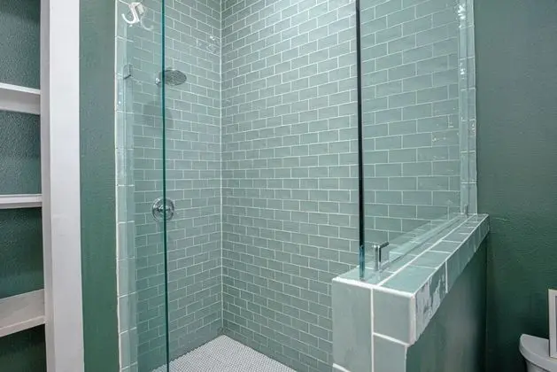 Ev (2 Bedrooms)