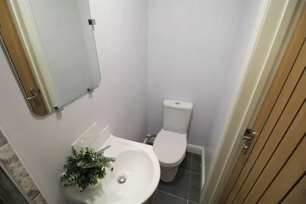 Tek Büyük Yataklı Oda