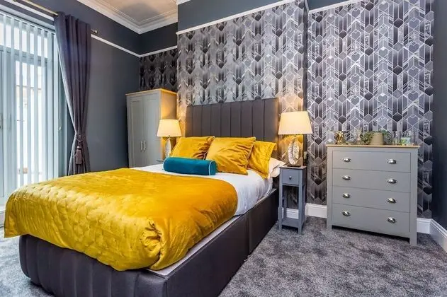 Luxury Tek Büyük Yataklı Oda, Banyolu/Duşlu