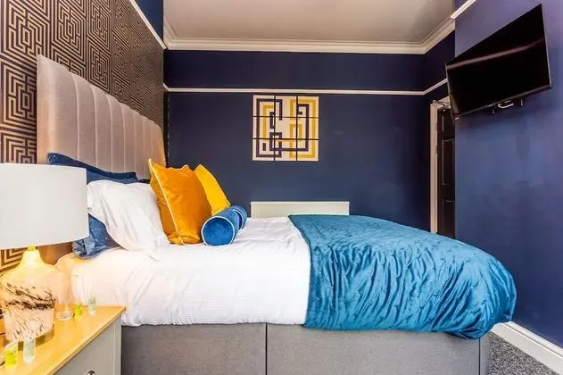 Luxury Tek Büyük Yataklı Oda, Banyolu/Duşlu