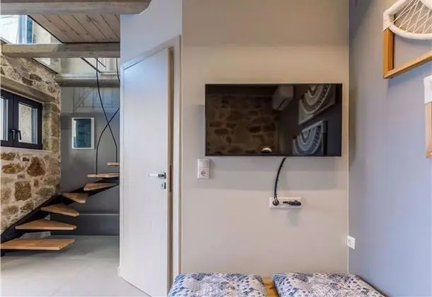 Family Sıra Ev, 1 Çift Kişilik Yatak ve Çekyat, Bahçeli (Comfy Townhouse Heraklion)