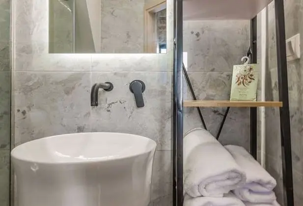 Family Sıra Ev, 1 Çift Kişilik Yatak ve Çekyat, Bahçeli (Comfy Townhouse Heraklion)