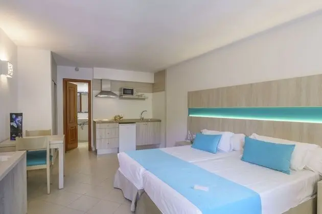 Stüdyo, Teras (2 Adults)