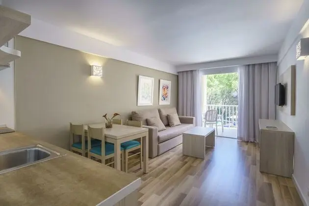 Stüdyo, Teras (2 Adults)
