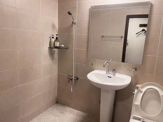 City Tek Büyük Yataklı Oda