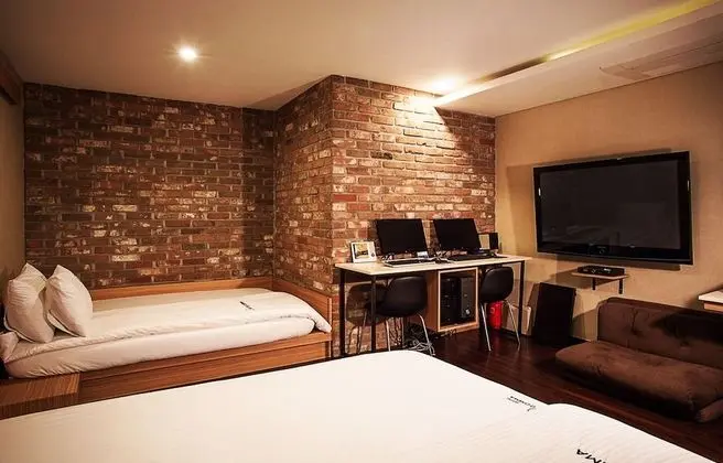 VIP Twin Room