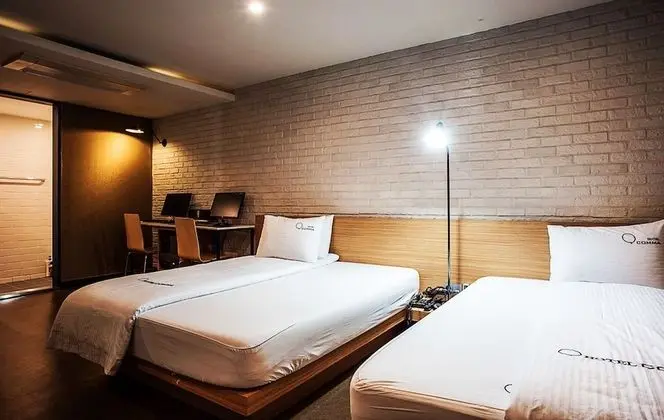 VIP Twin Room