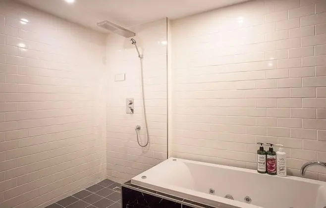 VIP Twin Room