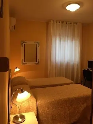 Standard Tek Büyük veya İki Ayrı Yataklı Oda