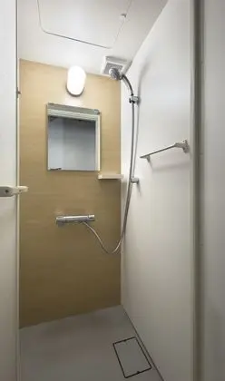 Ortak Ranzalı Oda, Karma Ranzalı Oda