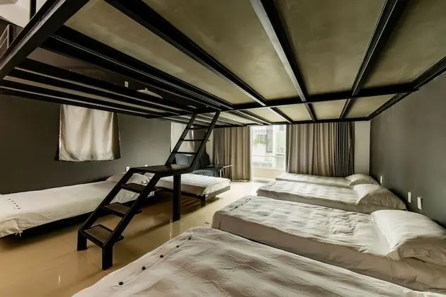 Deluxe Oda (Luxury Bed in Social Club 1)