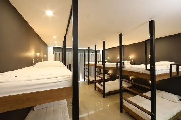Deluxe Ortak Ranzalı Oda, Sadece kadınlar için (Luxury Bed in Social Club 2)