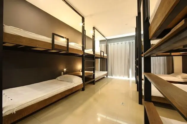 Deluxe Ortak Ranzalı Oda, Sadece kadınlar için (Luxury Bed in Social Club 2)