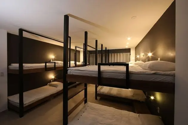 Deluxe Ortak Ranzalı Oda, Sadece kadınlar için (Luxury Bed in Social Club 2)