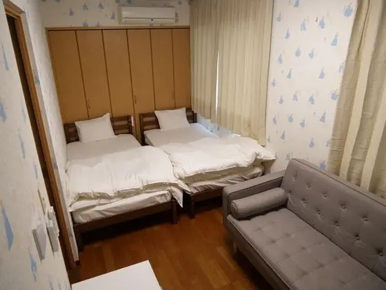 Oda (Large Room for 5 to 15 Guests)