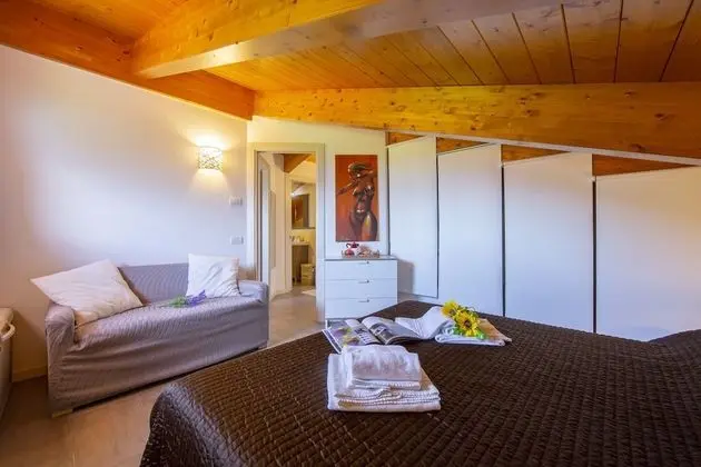 Family Apart Daire, Birden Çok Yatak, 2 Banyolu, Dağ Yamacı (Como Lake Modern Apartment Ulivi)