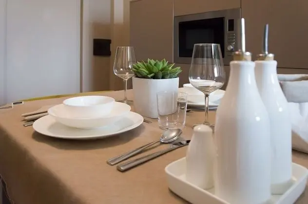 Luxury Apart Daire, Teras, Göl Manzaralı (Cavour)