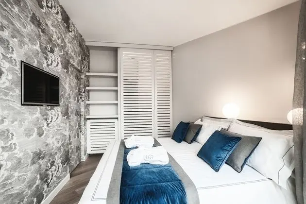 Luxury Apart Daire, Teras, Göl Manzaralı (Volta)