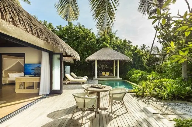 Villa (Beach)