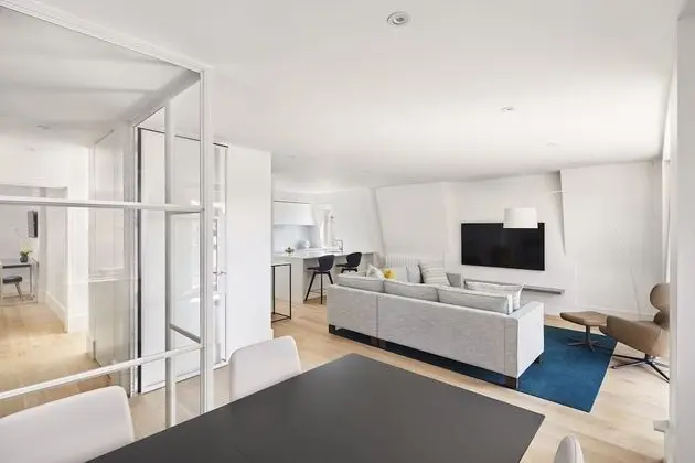 Deluxe Apart Daire, 2 Yatak Odası (Brick Street Residence)