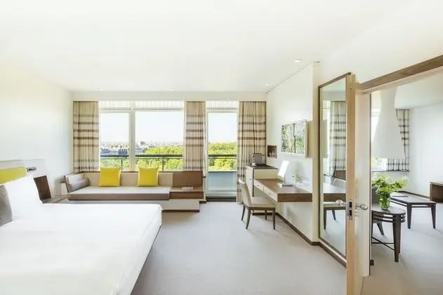Süit (Metropolitan, 9)