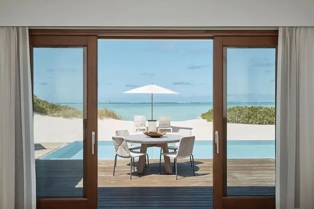 Family Ev (Beach House)
