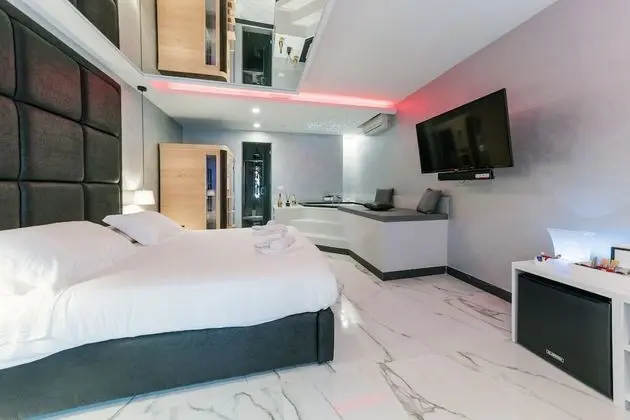 Deluxe Süit, Jakuzi