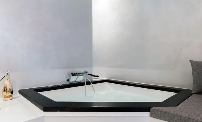 Deluxe Süit, Jakuzi