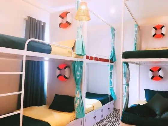 Oda, Karma Ranzalı Oda (Bed in 4-Bunk Bed)