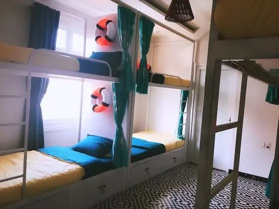 Ortak Ranzalı Oda, Sadece kadınlar için (Bed in 3-Bunk Bed)