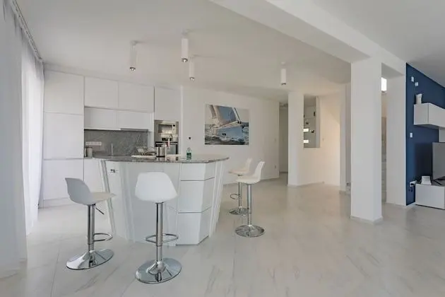 Luxury Villa, 4 Yatak Odası, Deniz Manzaralı, Denize Bakan